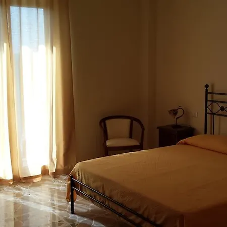 Capo Sant'alessio Alojamento de Acomodação e Pequeno-almoço