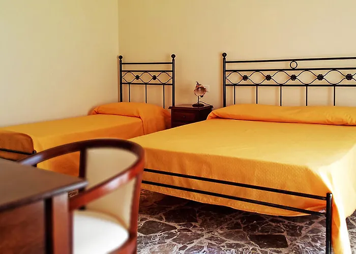 Capo Sant'alessio Bed & Breakfast 3*